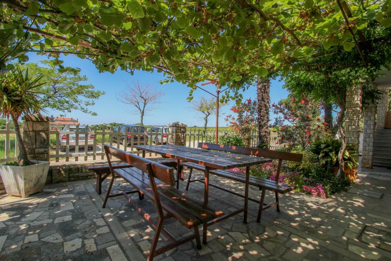 Apartment Sanja Novigrad Istria Exteriér fotografie